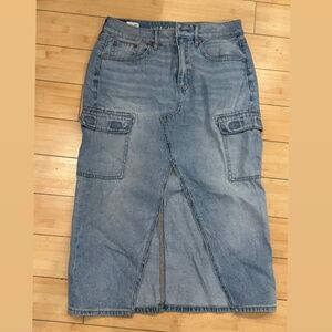 American Eagle V Maxi Skirt - Size 2